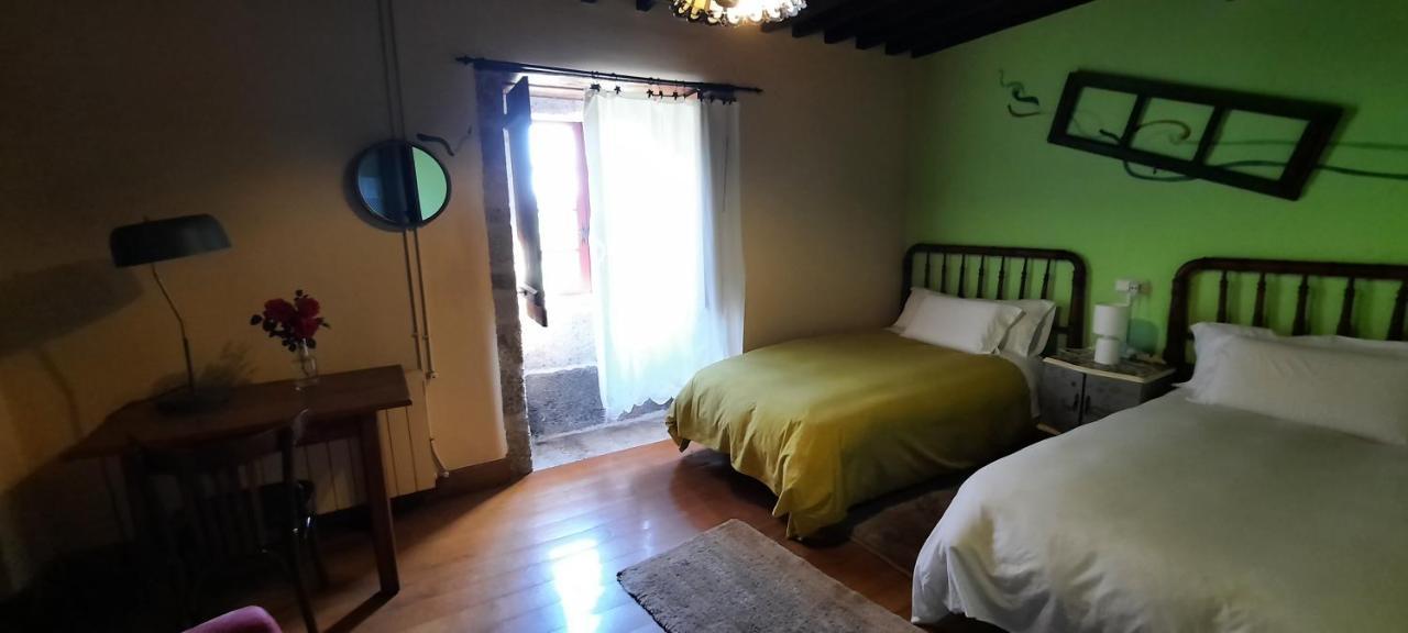 Rectoral De Anllo Hotel Sober Bagian luar foto